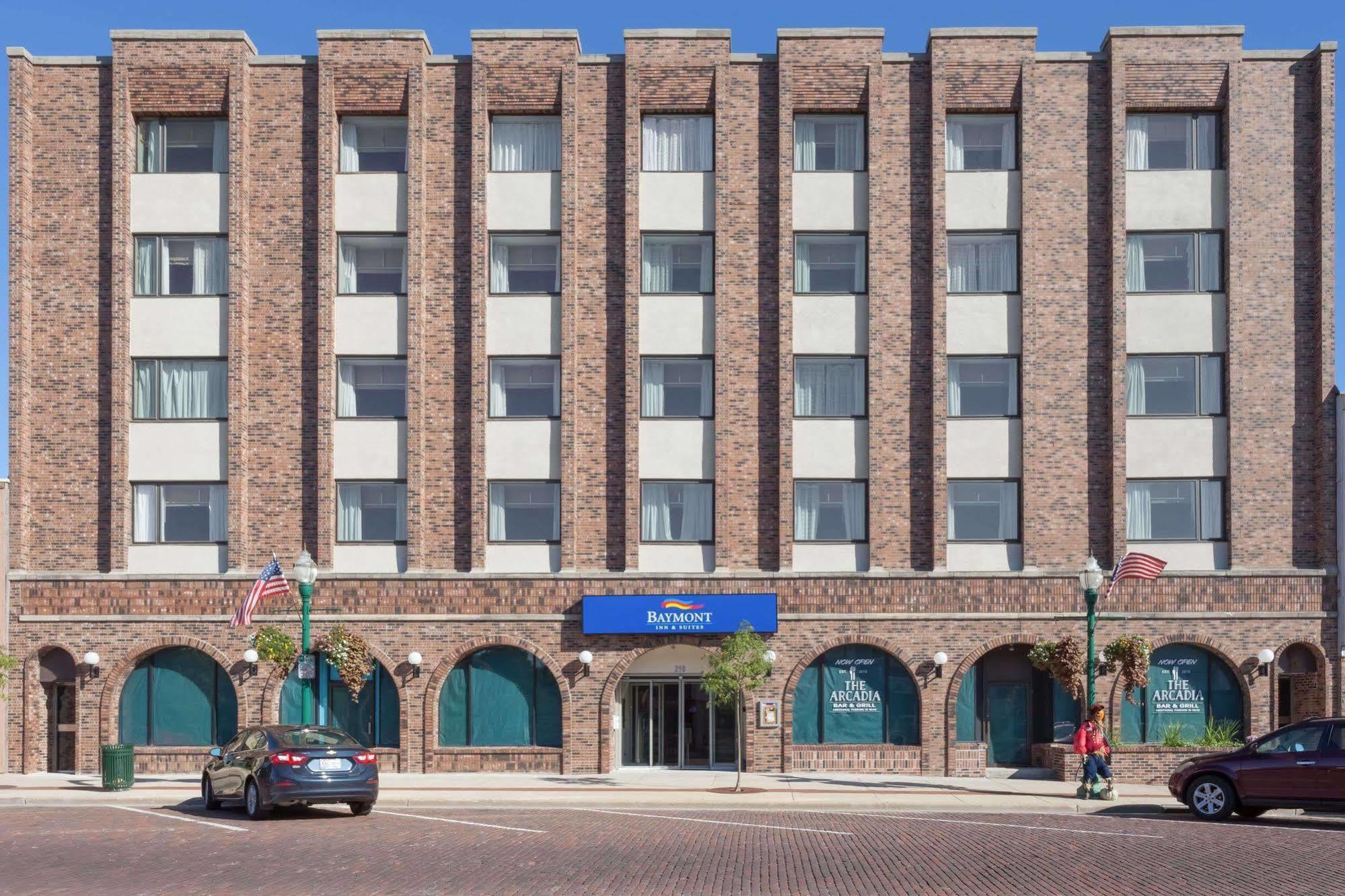 Baymont By Wyndham Delavan Near Lake Geneva מראה חיצוני תמונה